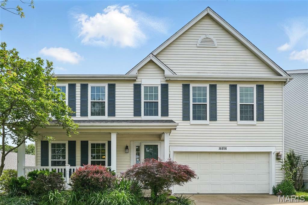 Property Photo: 16816 Hickory Trails Lane MO 63011