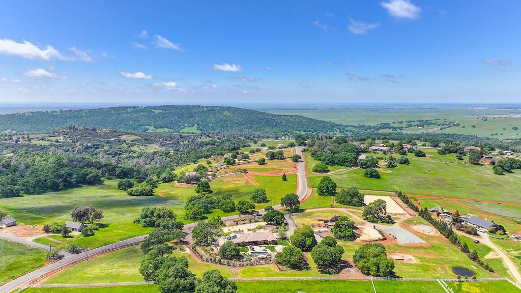 Property Photo: 5541 Grazing Hill Road CA 95682