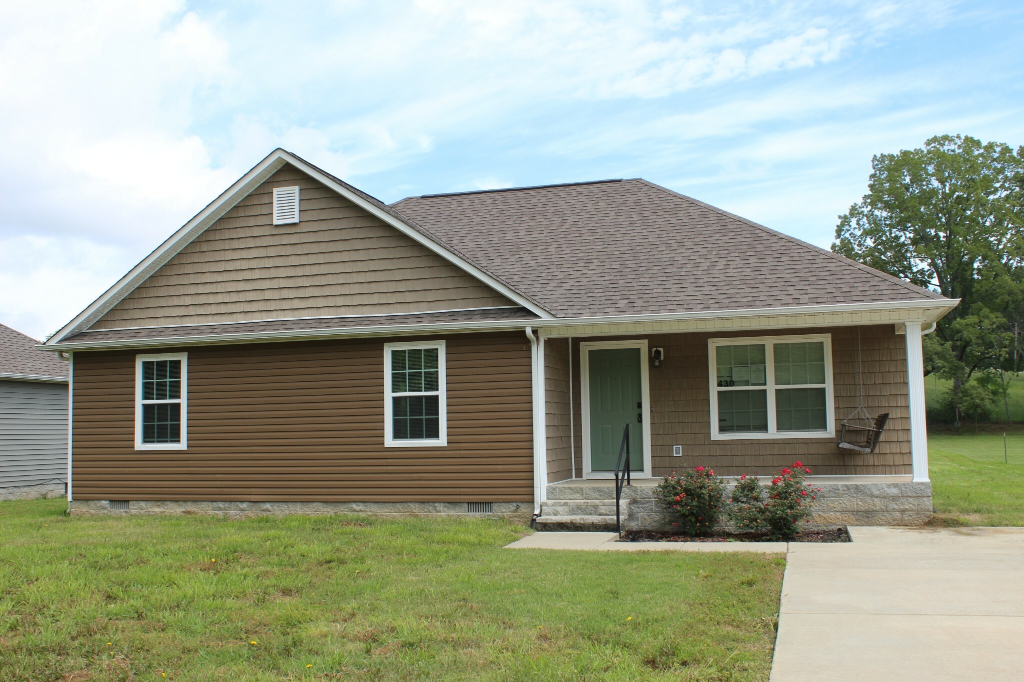 Property Photo: 430 Gobble St TN 38464