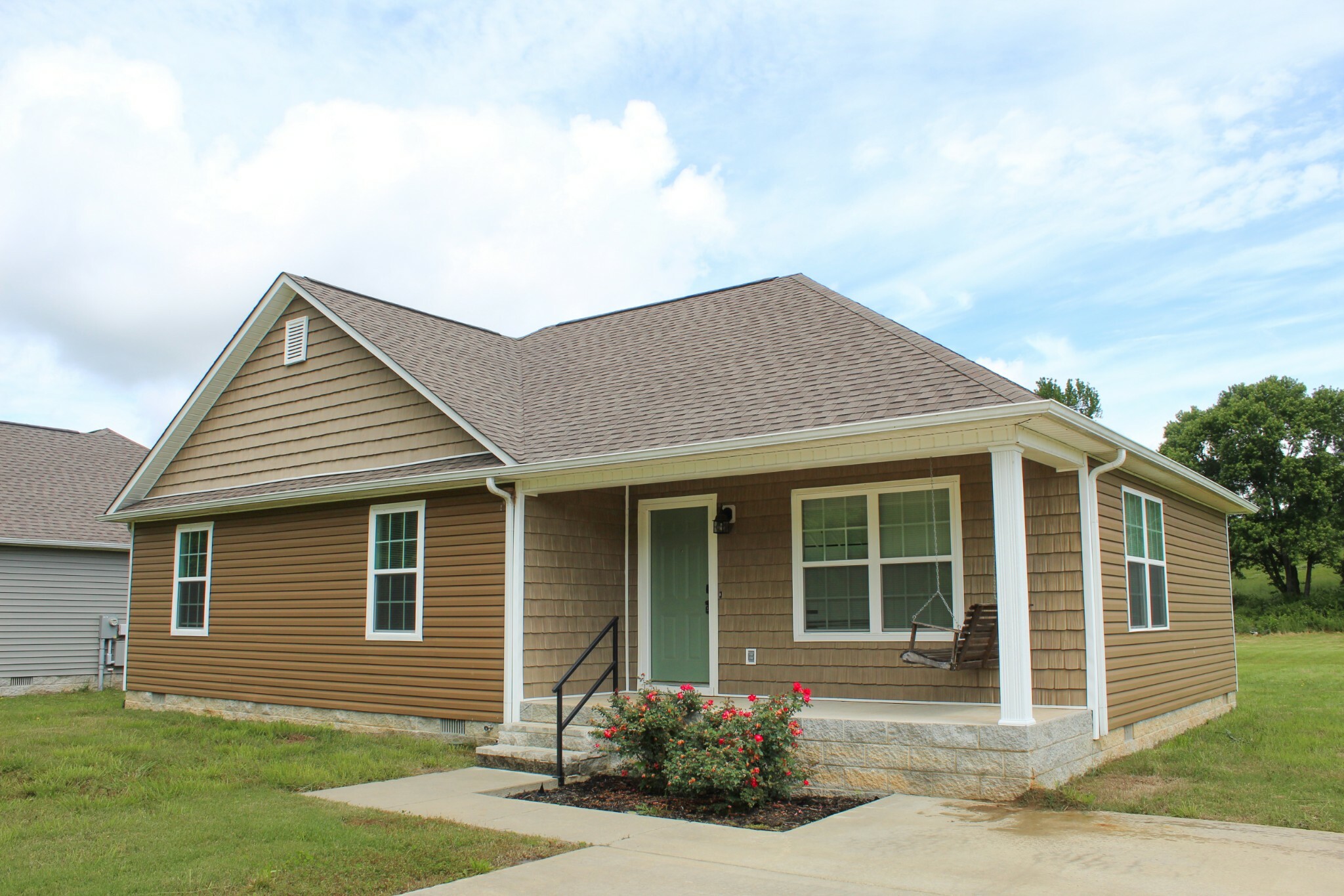 Property Photo: 430 Gobble St TN 38464
