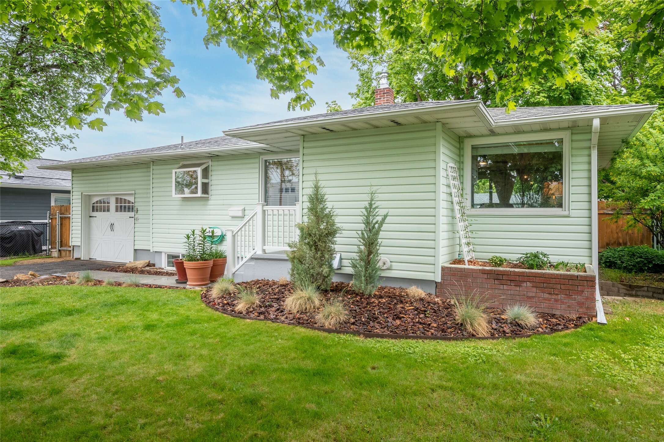Property Photo: 540 W Central Avenue MT 59801