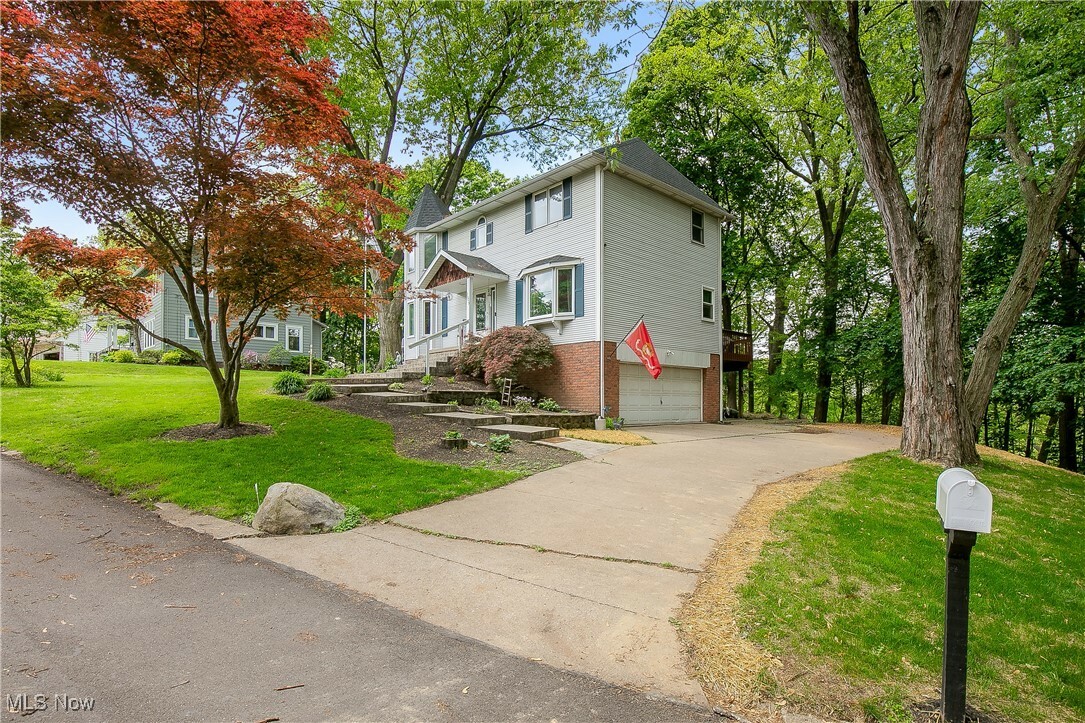 Property Photo: 3505 Culver Circle NW OH 44709