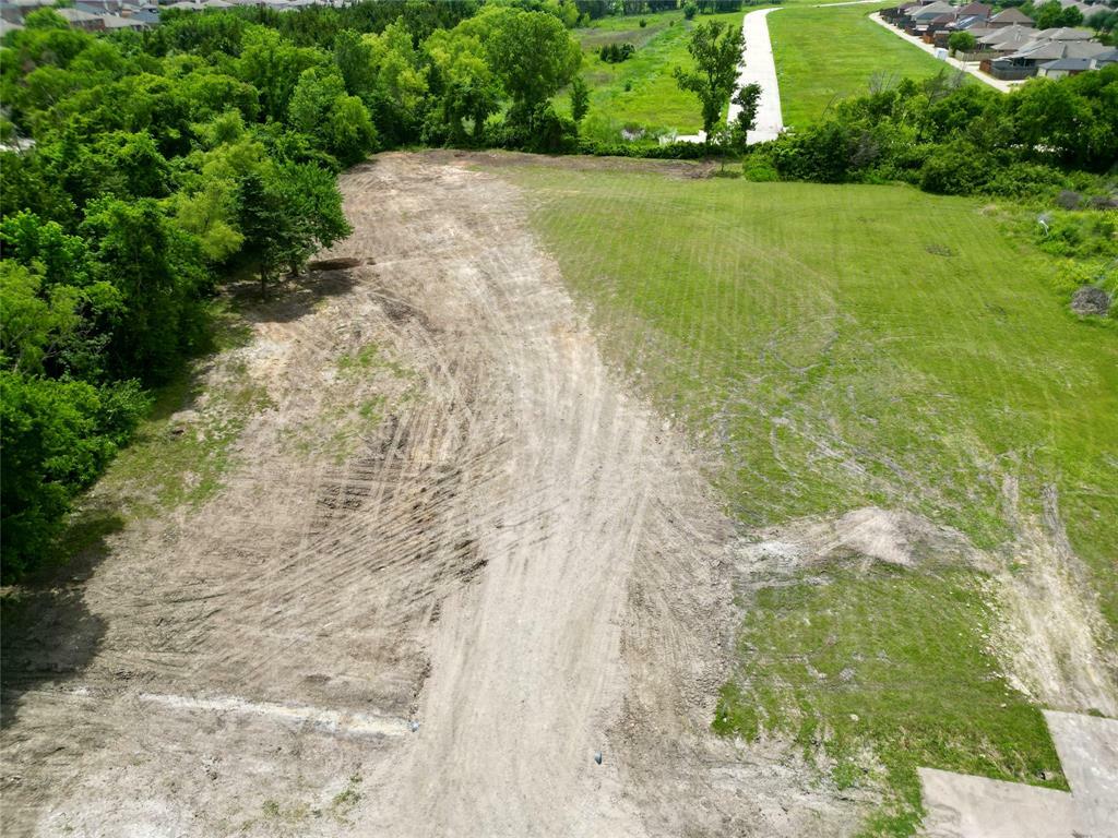 Property Photo: 4213 Elkins Avenue TX 75134