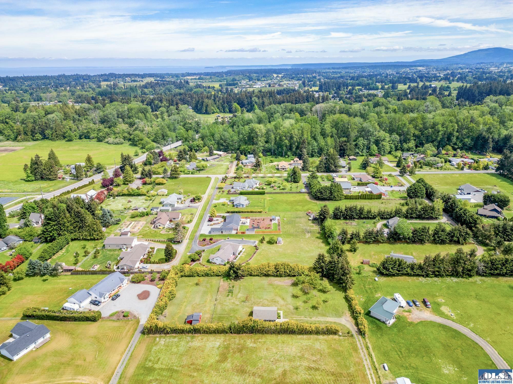 Property Photo: 1396 Heath Rd WA 98382