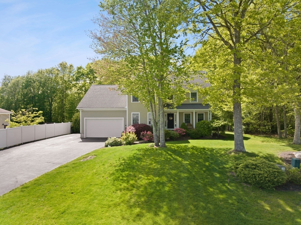 90 Sutherland Dr  Somerset MA 02726 photo