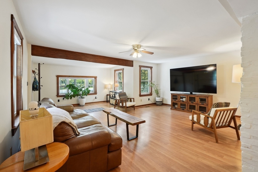 255 Riverneck Rd  Chelmsford MA 01824 photo