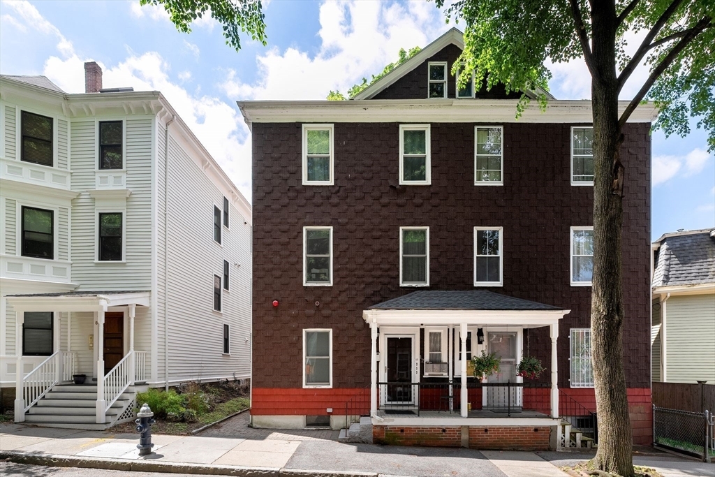 12 Perry St  Brookline MA 02445 photo