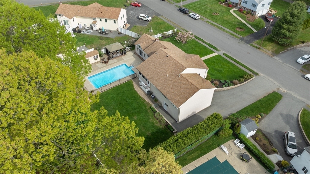 Property Photo: 2 Cider Mill Rd MA 01960