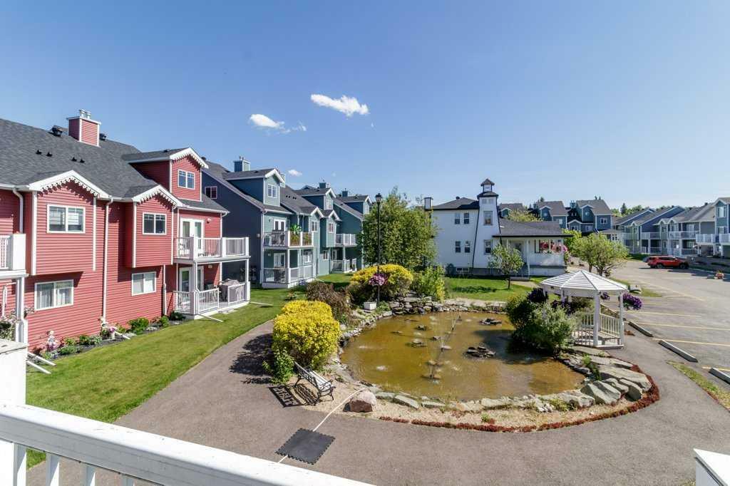 Property Photo: 5220 50A Avenue 1007 AB T4S 1E5