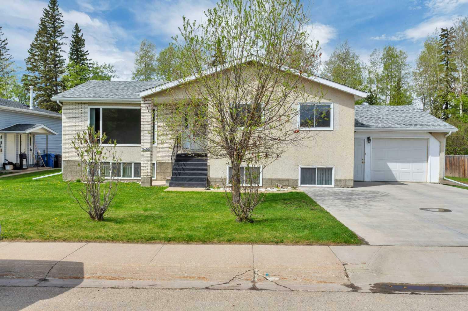 5408 57 Street  Rocky Mountain House AB T4T 1H6 photo