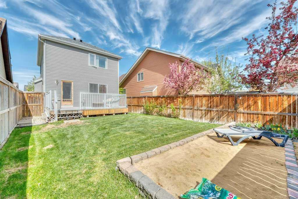 Property Photo: 270 Copperstone Grove SE AB T2Z 4X9