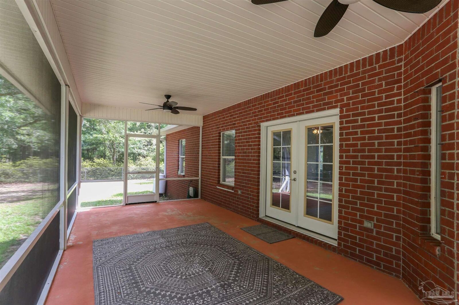 Property Photo:  3640 Schifko Rd  FL 32533 