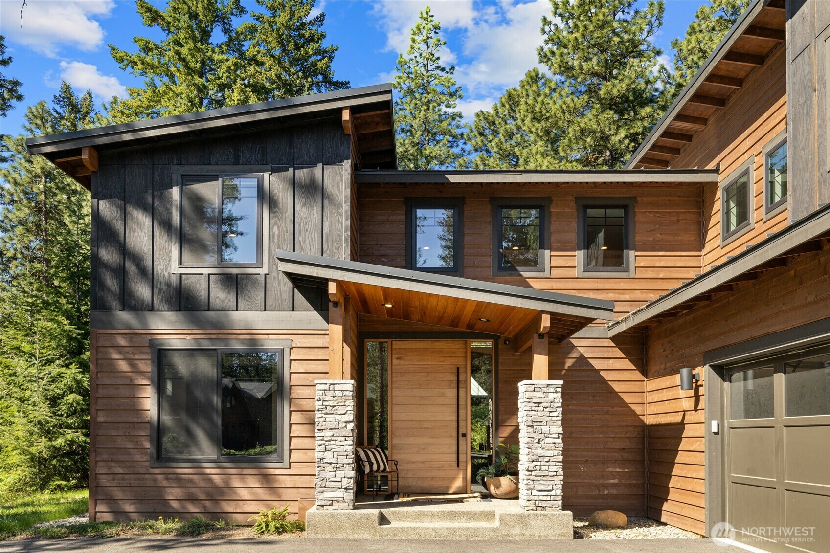Property Photo:  1591  Coal Mine Way  WA 98922 