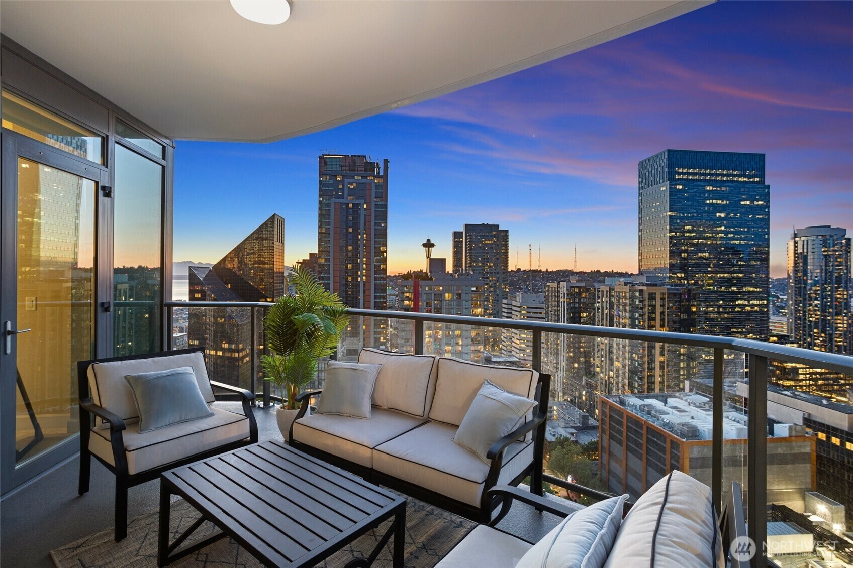 1920  4th Avenue 2308  Seattle WA 98101 photo