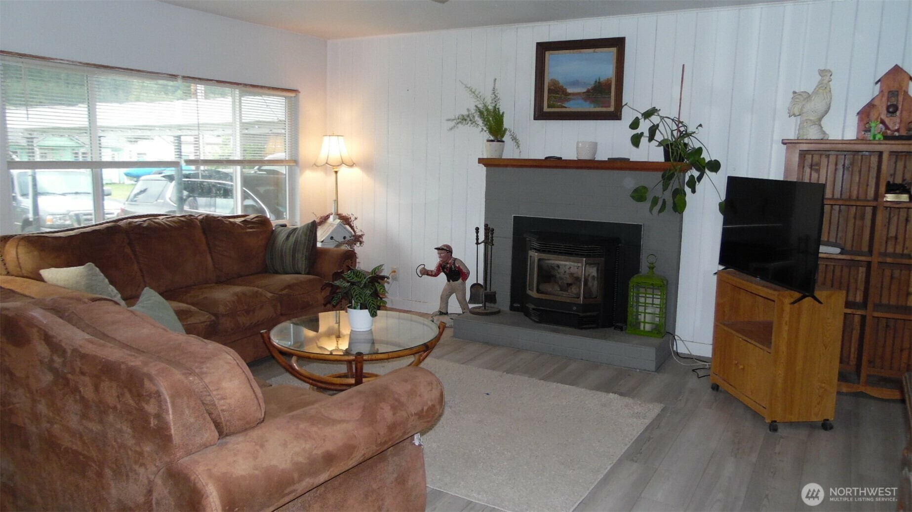 Property Photo: 145 Collar Avenue WA 98356
