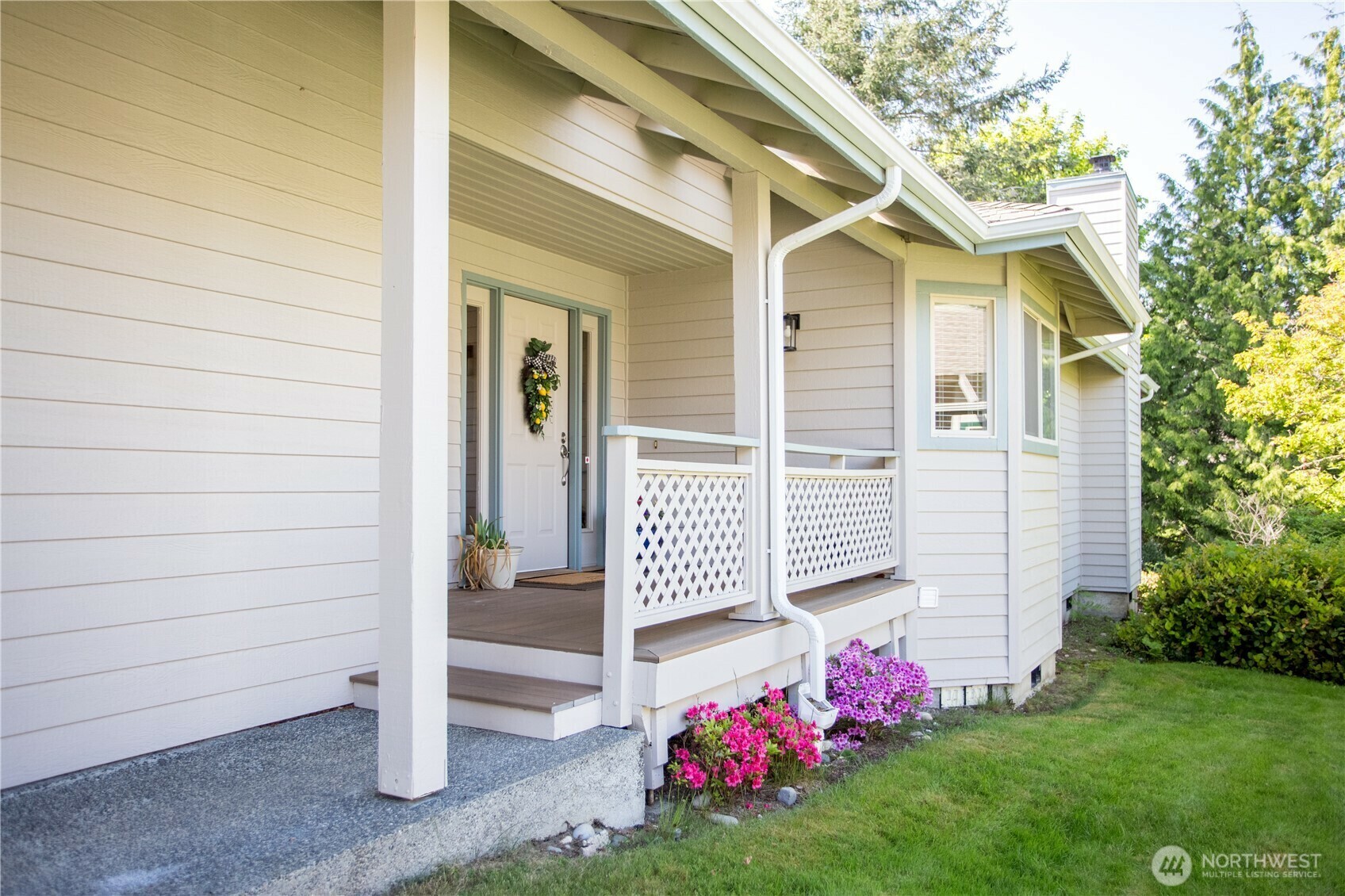 Property Photo: 2016 Creekside Lane WA 98221