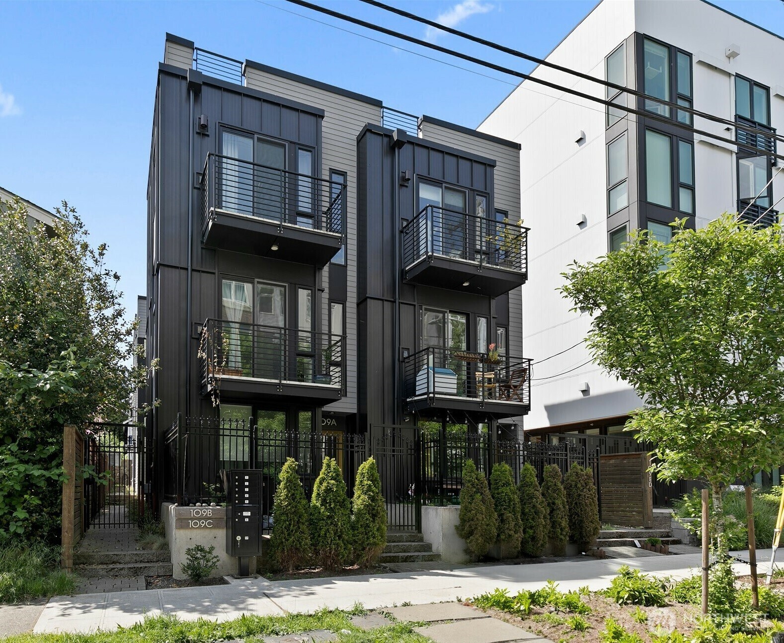 109  22nd Avenue E C  Seattle WA 98112 photo