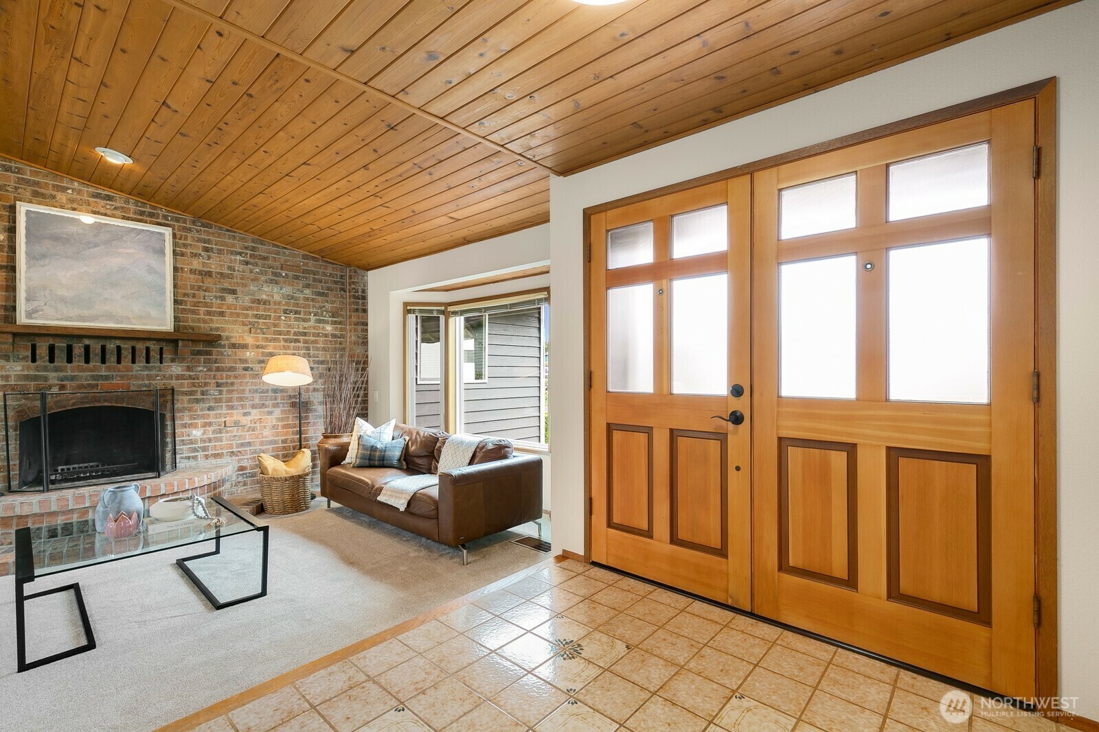 Property Photo: 18850 103rd Court SE WA 98055