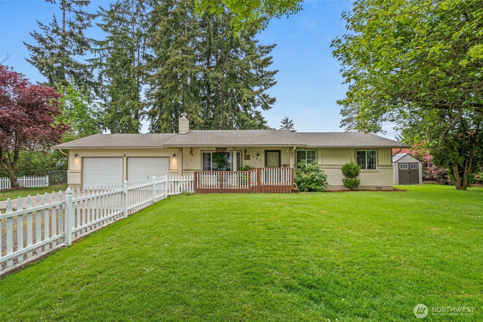 Property Photo: 423 3rd Avenue NW WA 98532