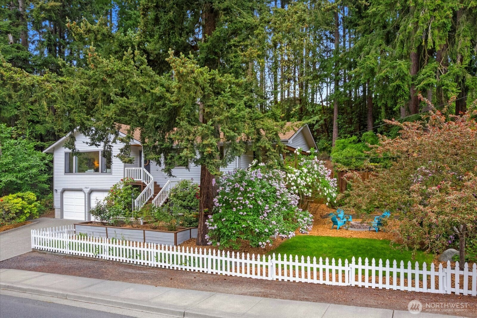 Property Photo: 7517 Olympic View Drive WA 98026