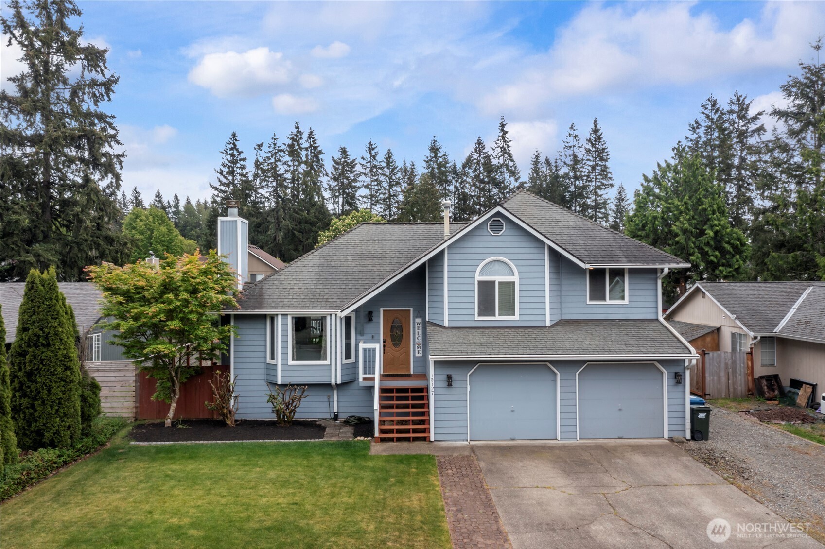 Property Photo: 19127 SE 260th Place WA 98042