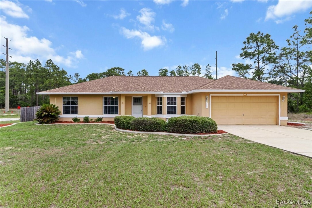Property Photo: 3267 W Wilhelm Street FL 34433