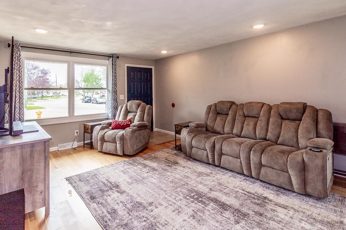 Property Photo: 2020 Peter Lane WI 54140-1241