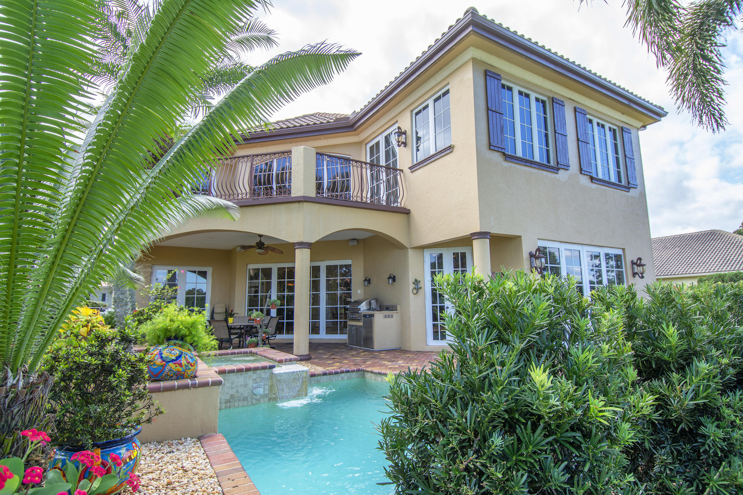 Property Photo: 143 SE Bella Strano FL 34984