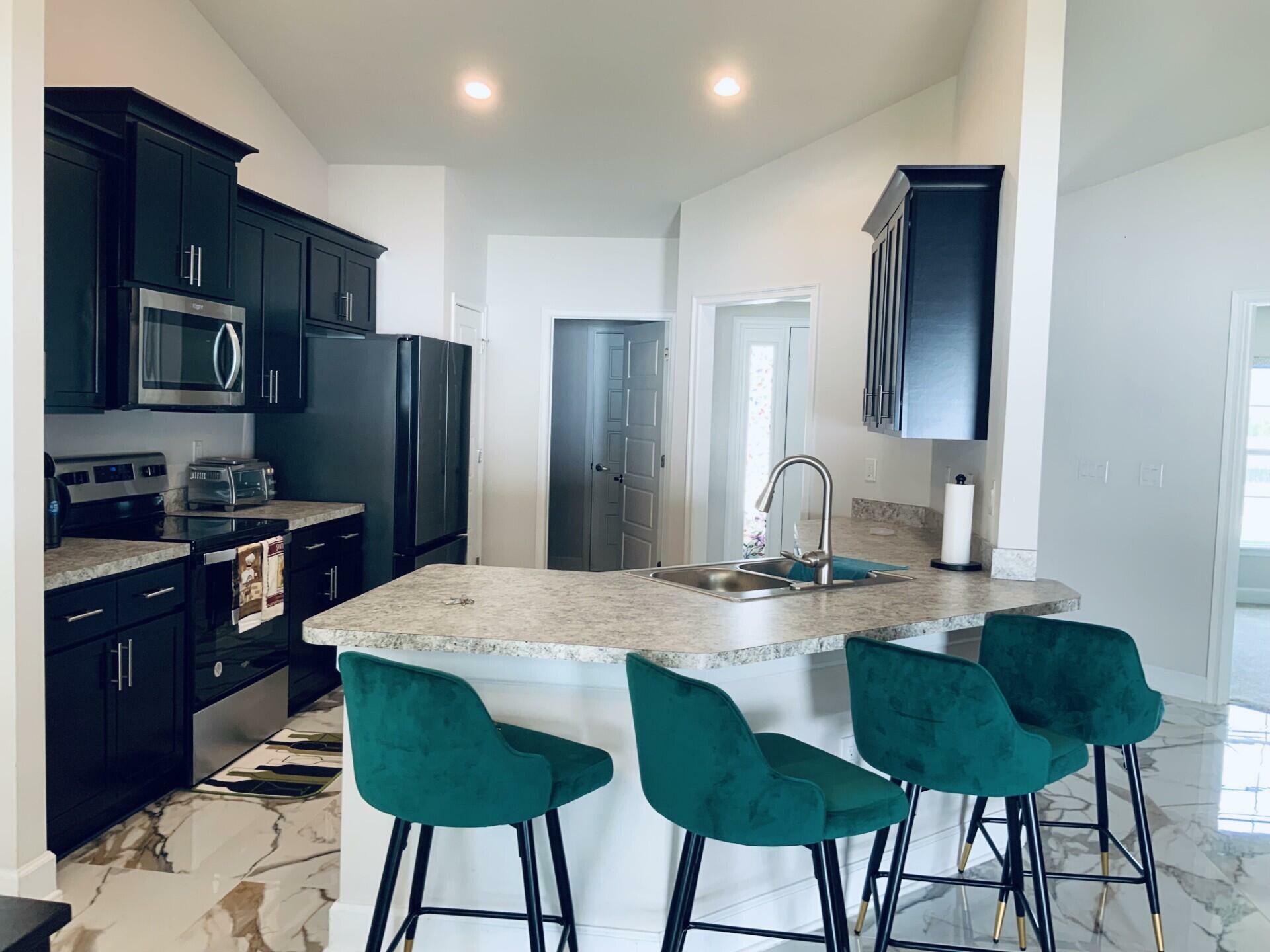Property Photo: 362 Garvey Road FL 32908