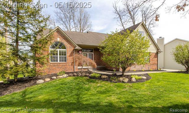 Property Photo: 4482 Red Oak Boulevard MI 48329