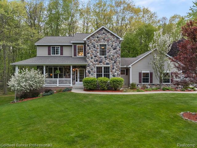 3135 Walnut Hills  Addison Twp MI 48367 photo