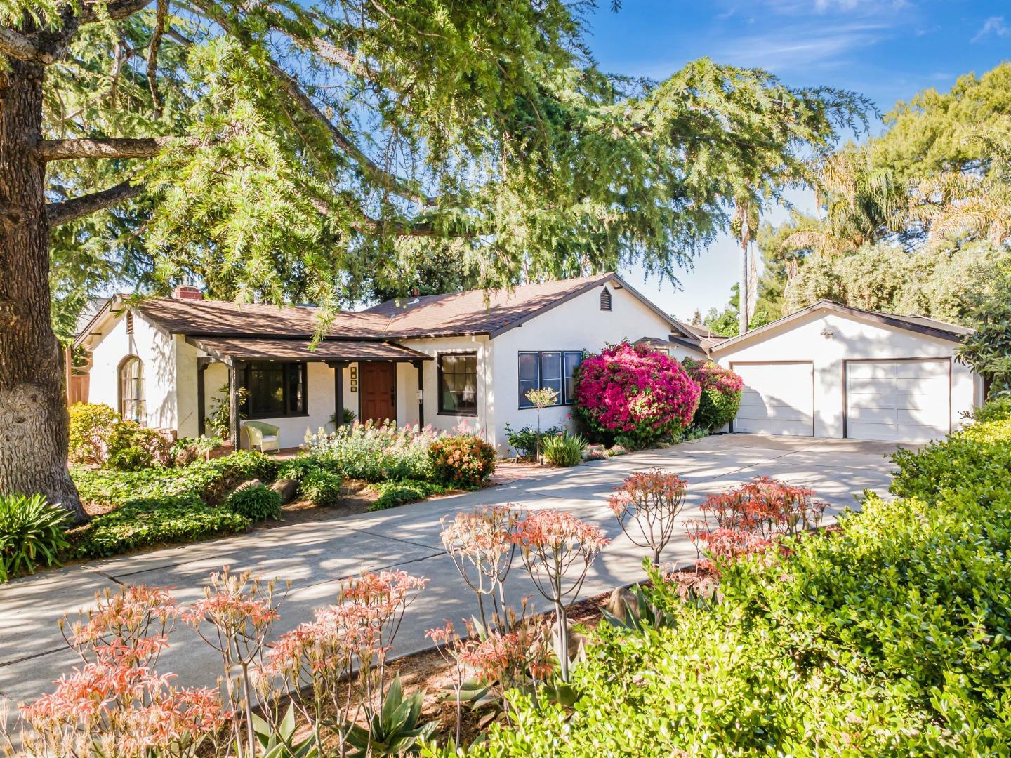 Property Photo:  2206 Coastland Avenue  CA 95125 