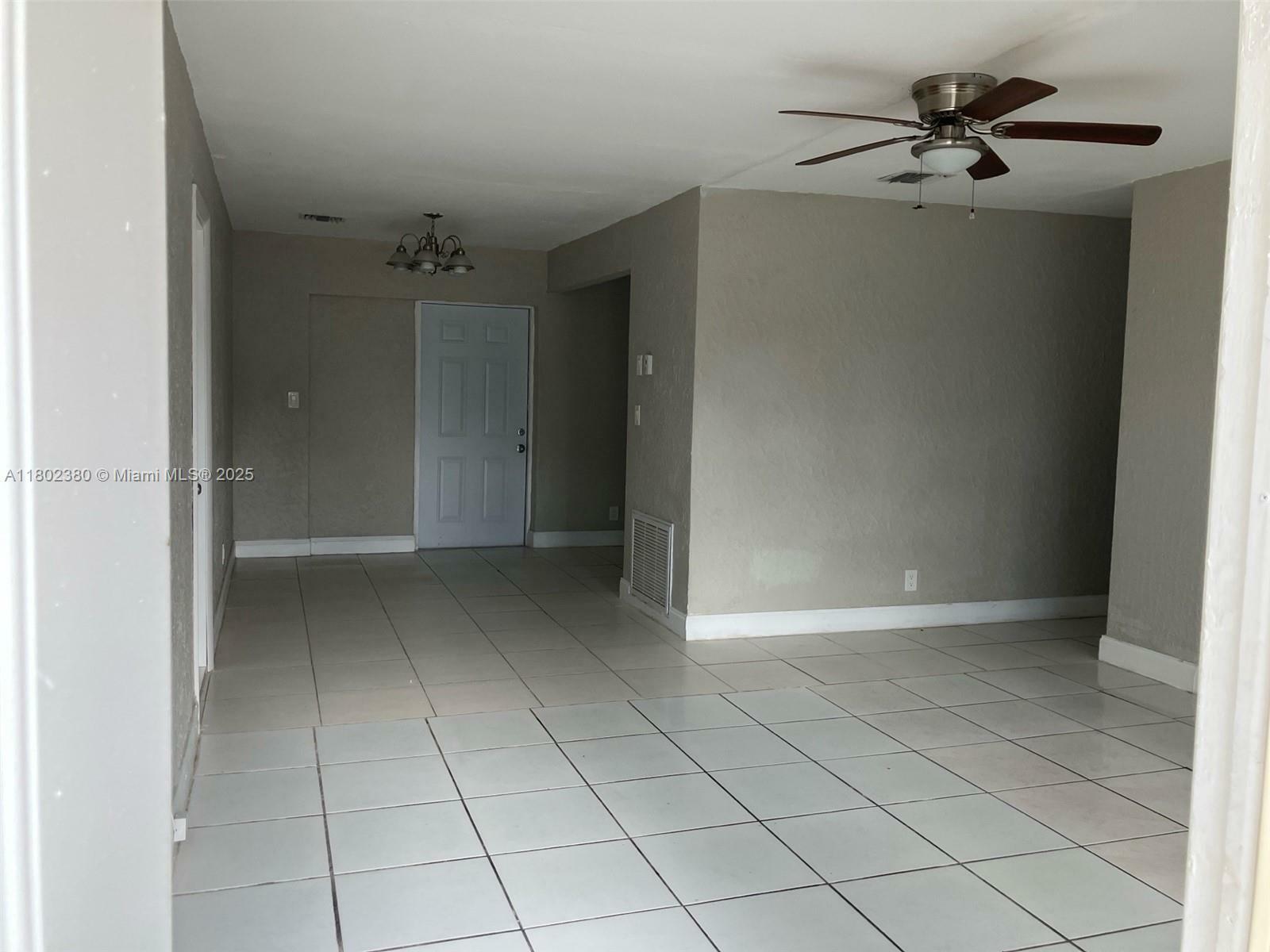Property Photo: 1560 NW Sunset Strip FL 33313