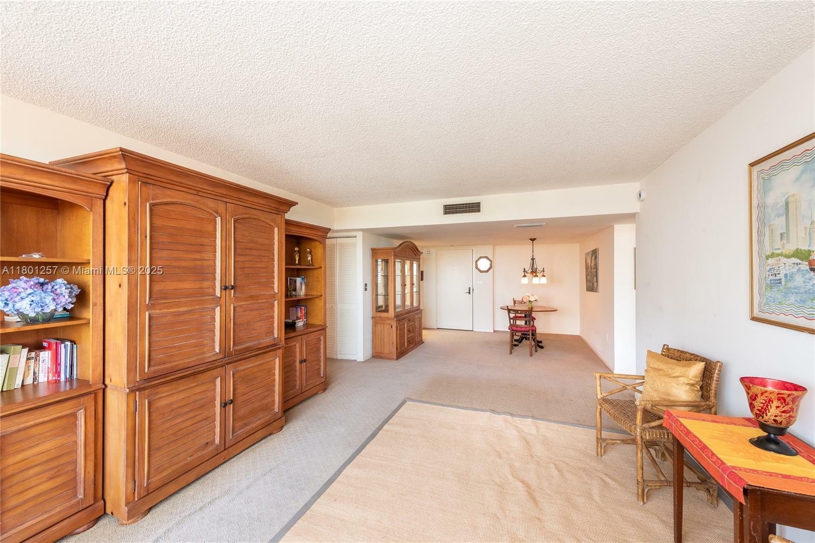 Property Photo: 600 Biltmore Way 1217 FL 33134
