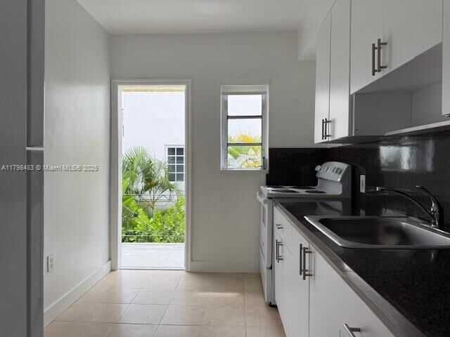 Property Photo:  291 Navarre Ave 2  FL 33134 