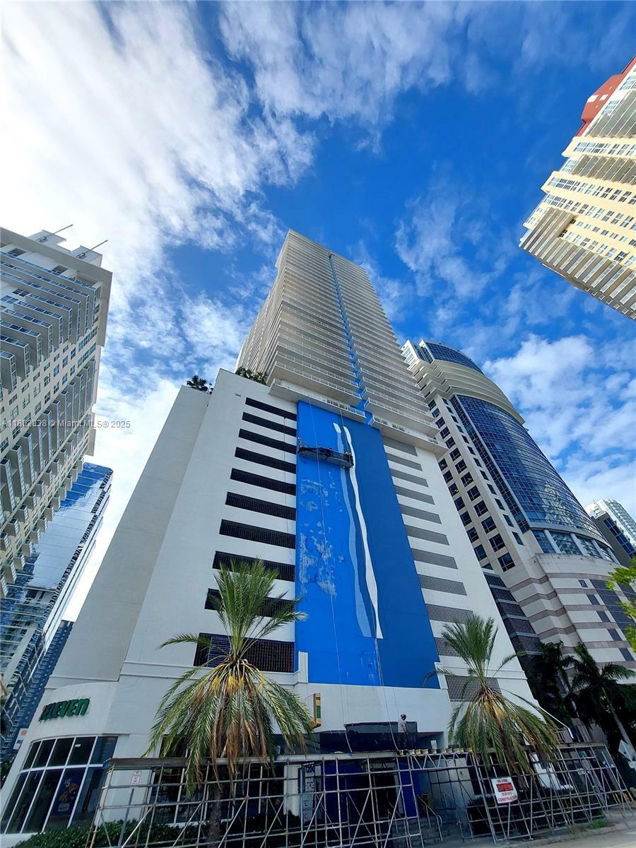 Property Photo: 1200 Brickell Bay Dr 3708 FL 33131
