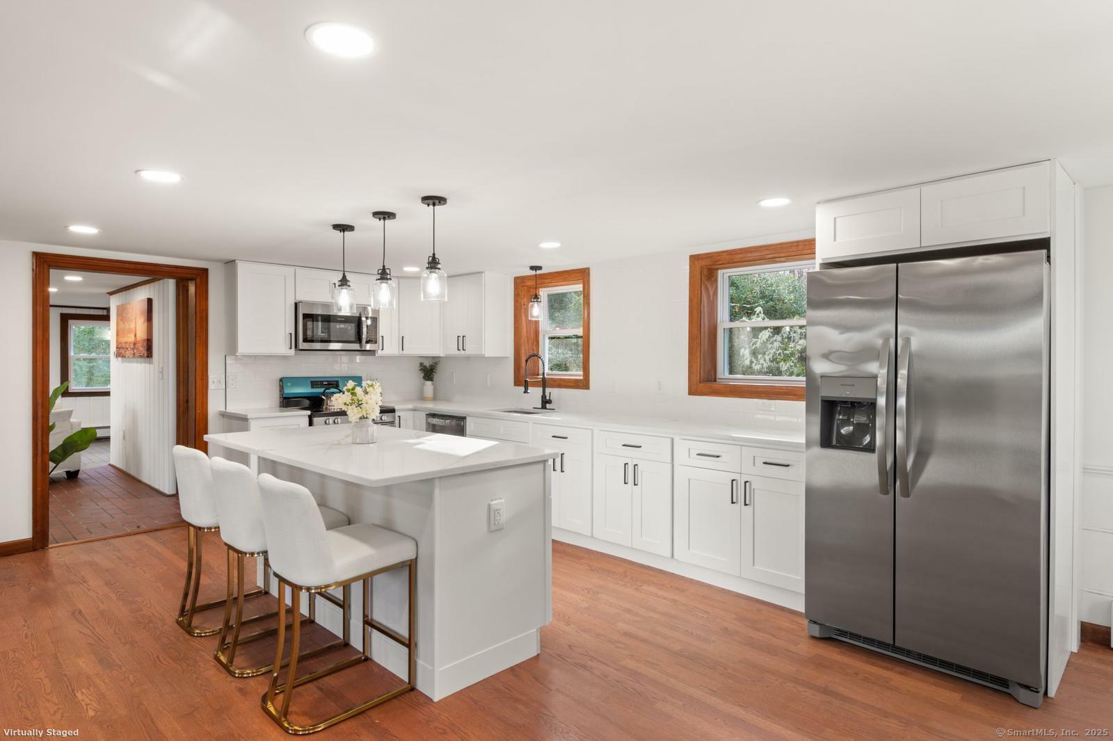 689 South Meriden Road  Cheshire CT 06410 photo