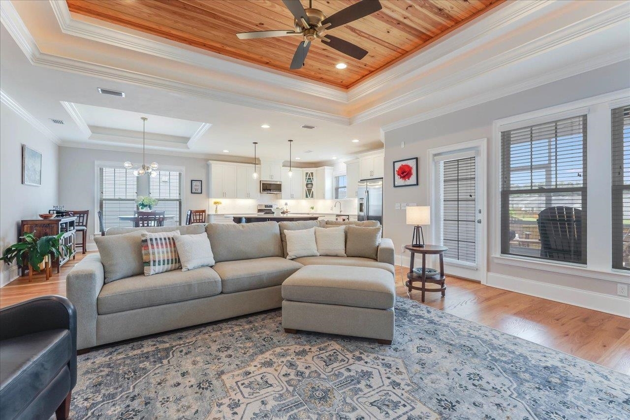 Property Photo: 3837 Broadmore Lane FL 32308