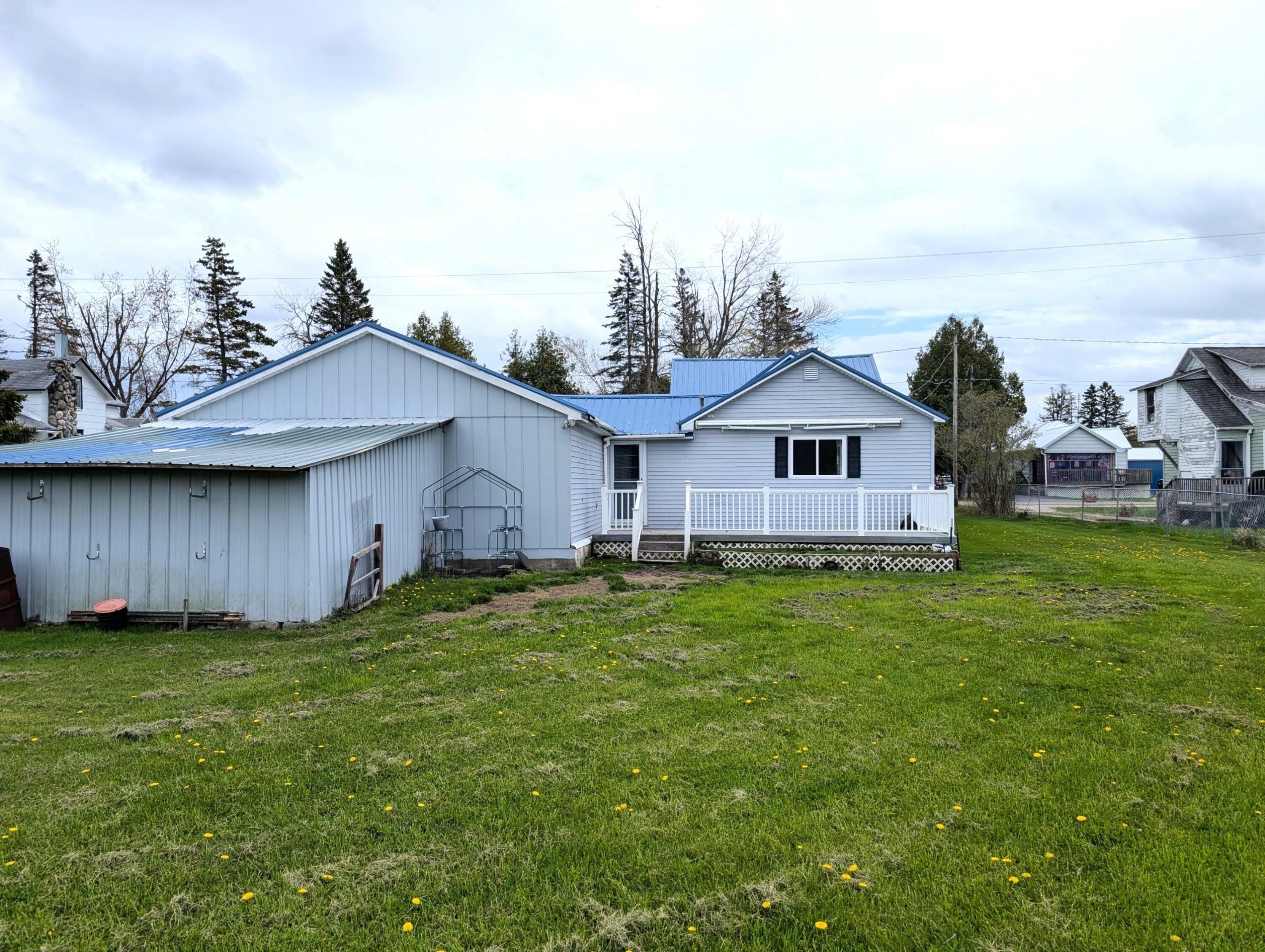 Property Photo: 615 Duncan Avenue MI 49721