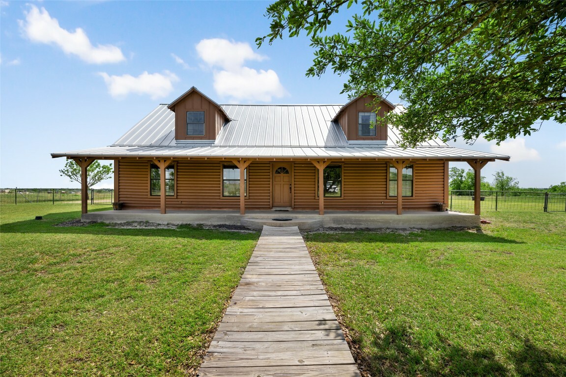 Property Photo: 16009 Bobby Road TX 78653