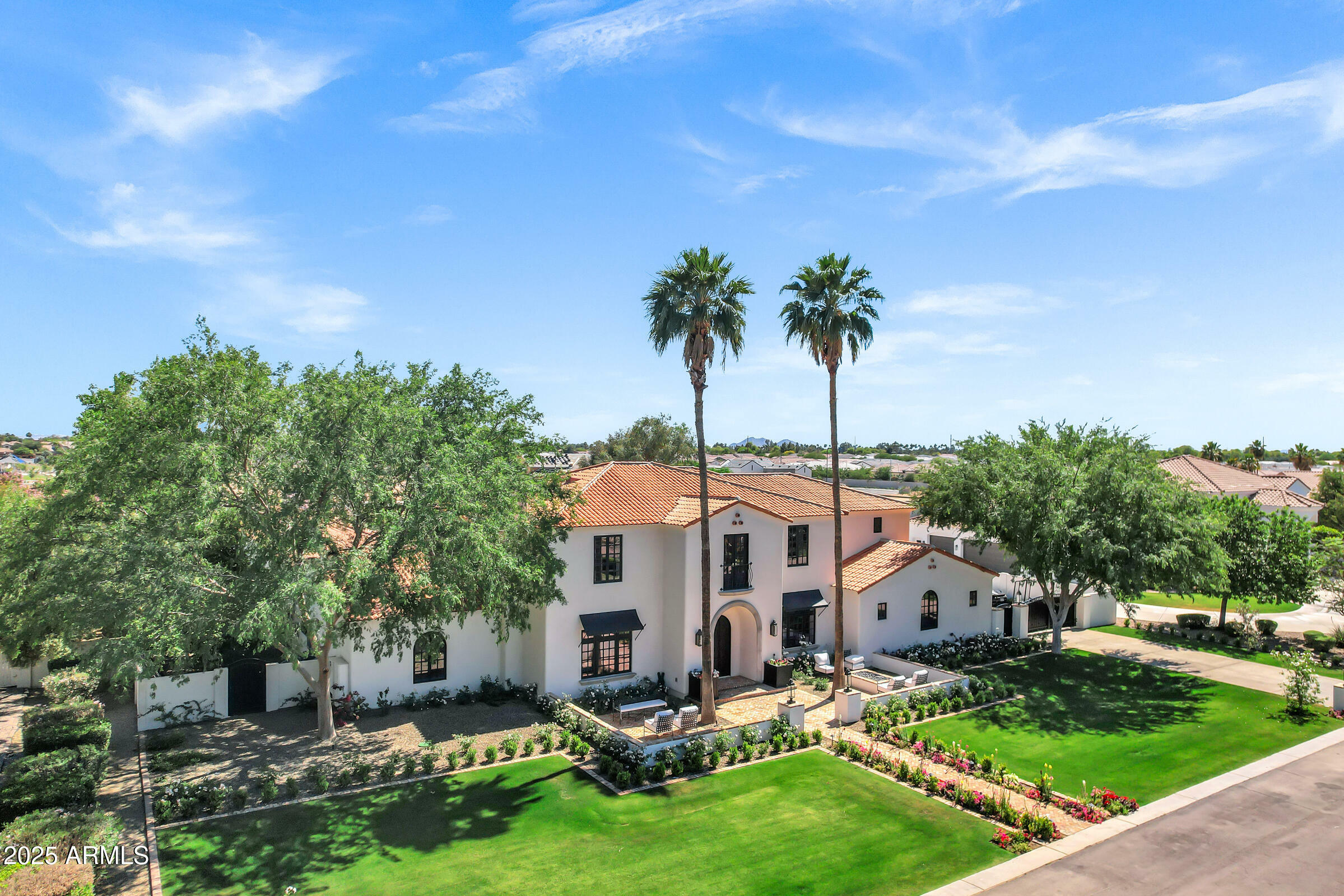 Property Photo: 2339 E Virgo Place AZ 85249