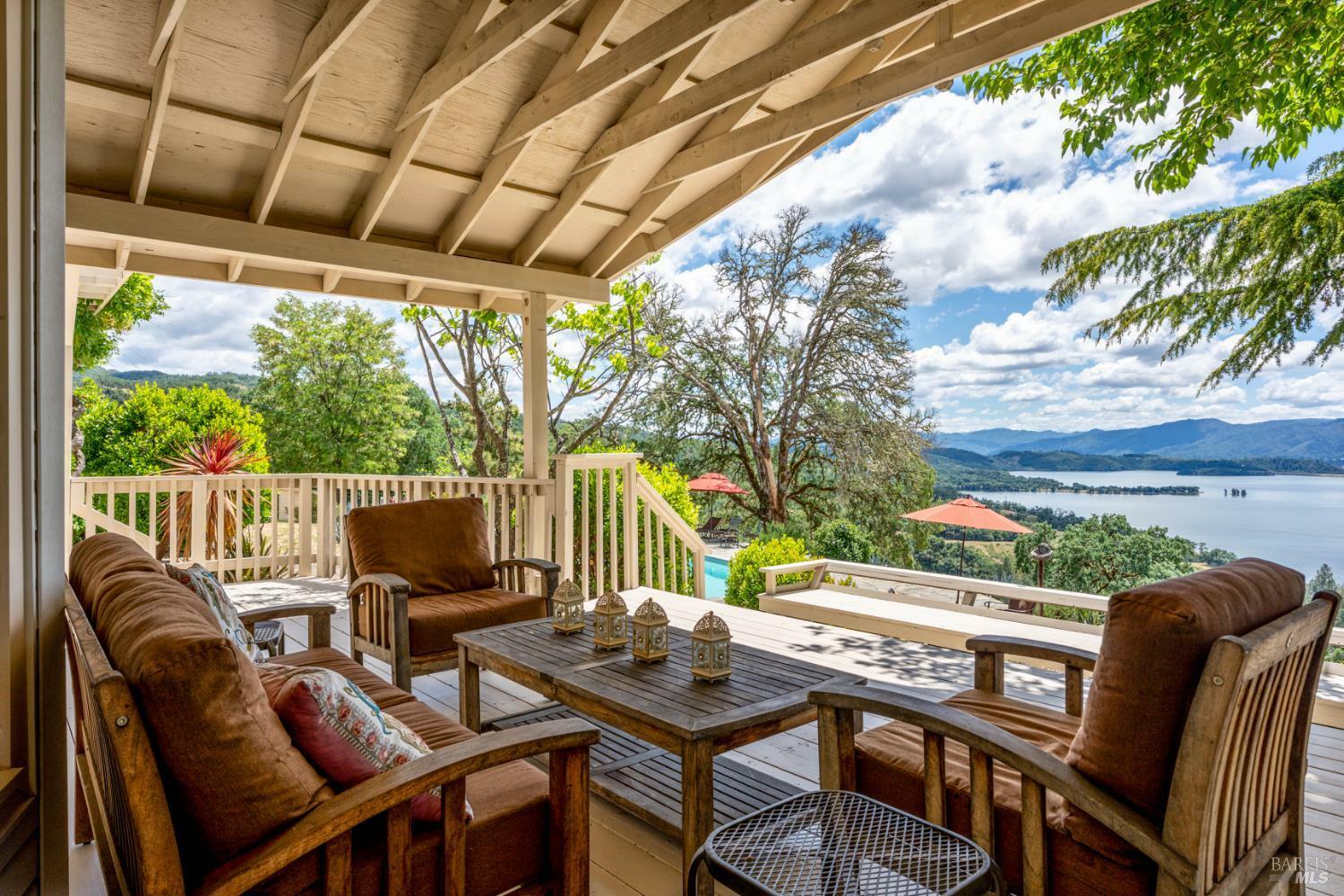 3760 King Ranch Road  Ukiah CA 95482 photo