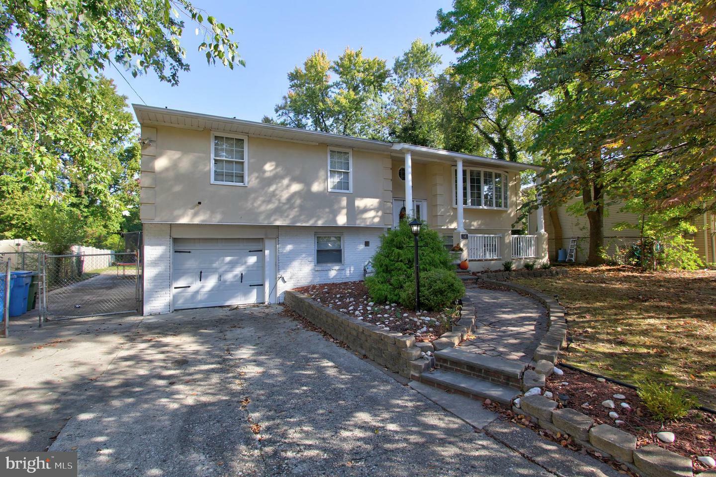 54 Knollwood Drive  Cherry Hill NJ 08002 photo