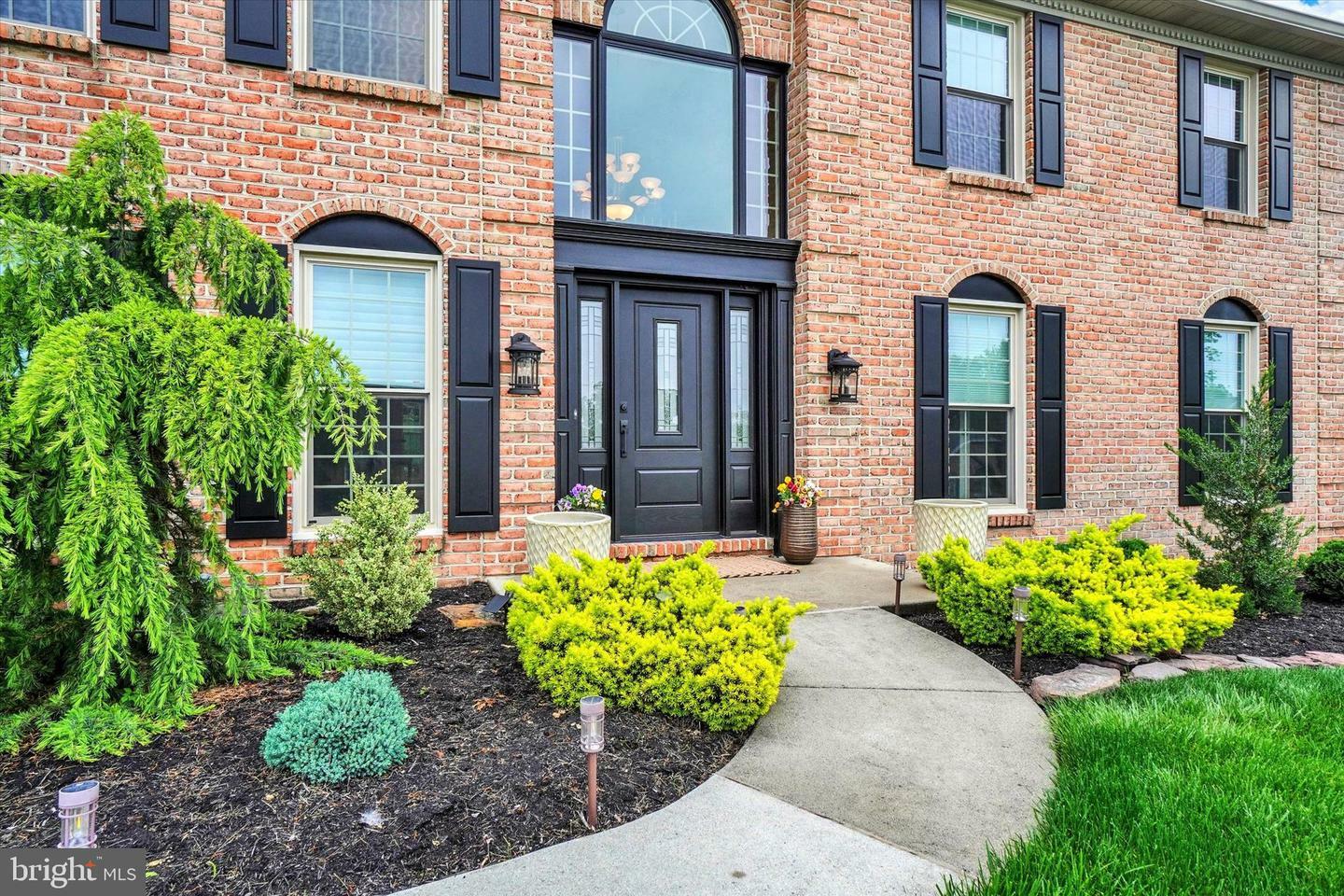 Property Photo: 3649 Regency Lane PA 17402