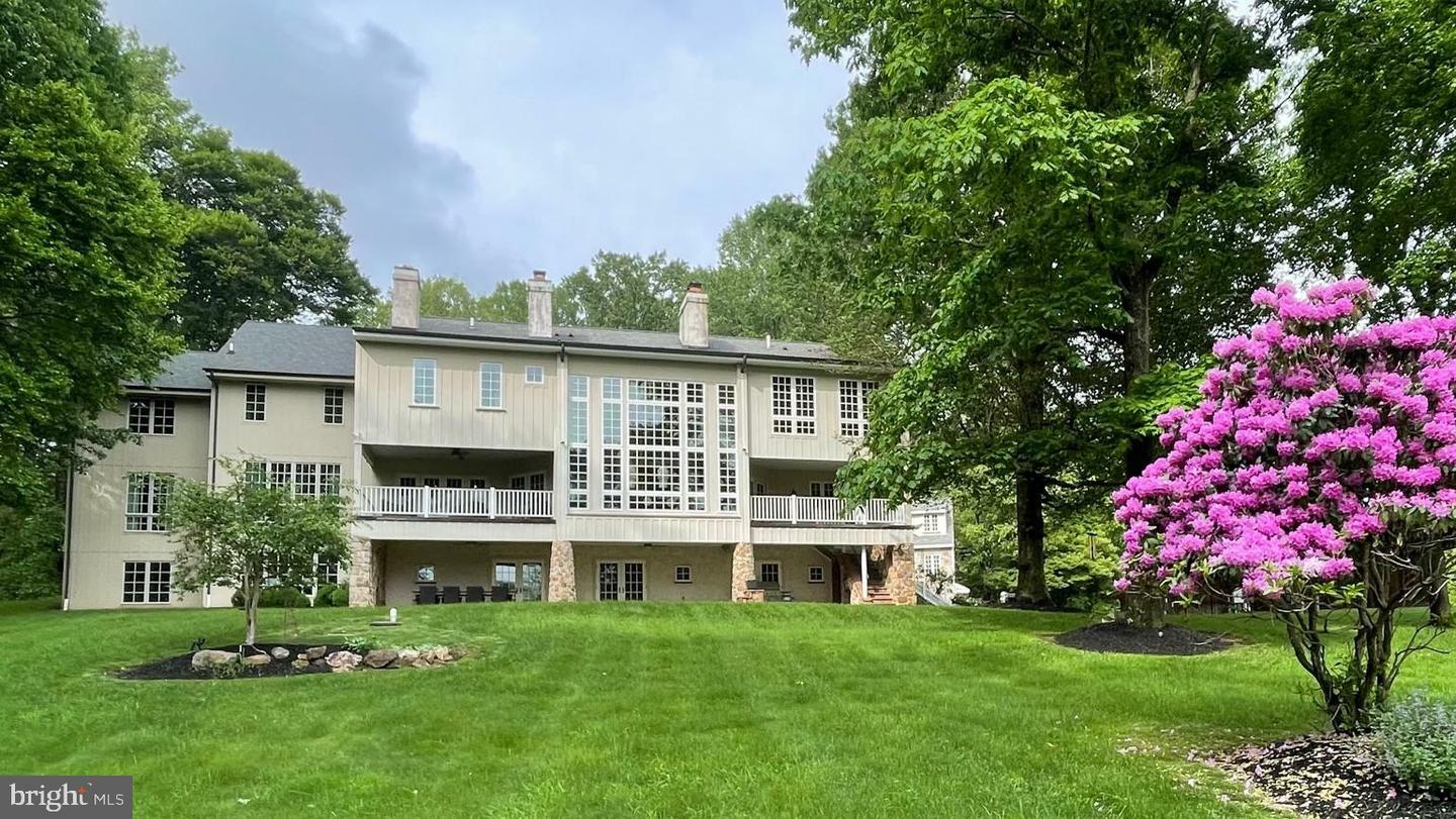 Property Photo: 2 Green Lane PA 19355