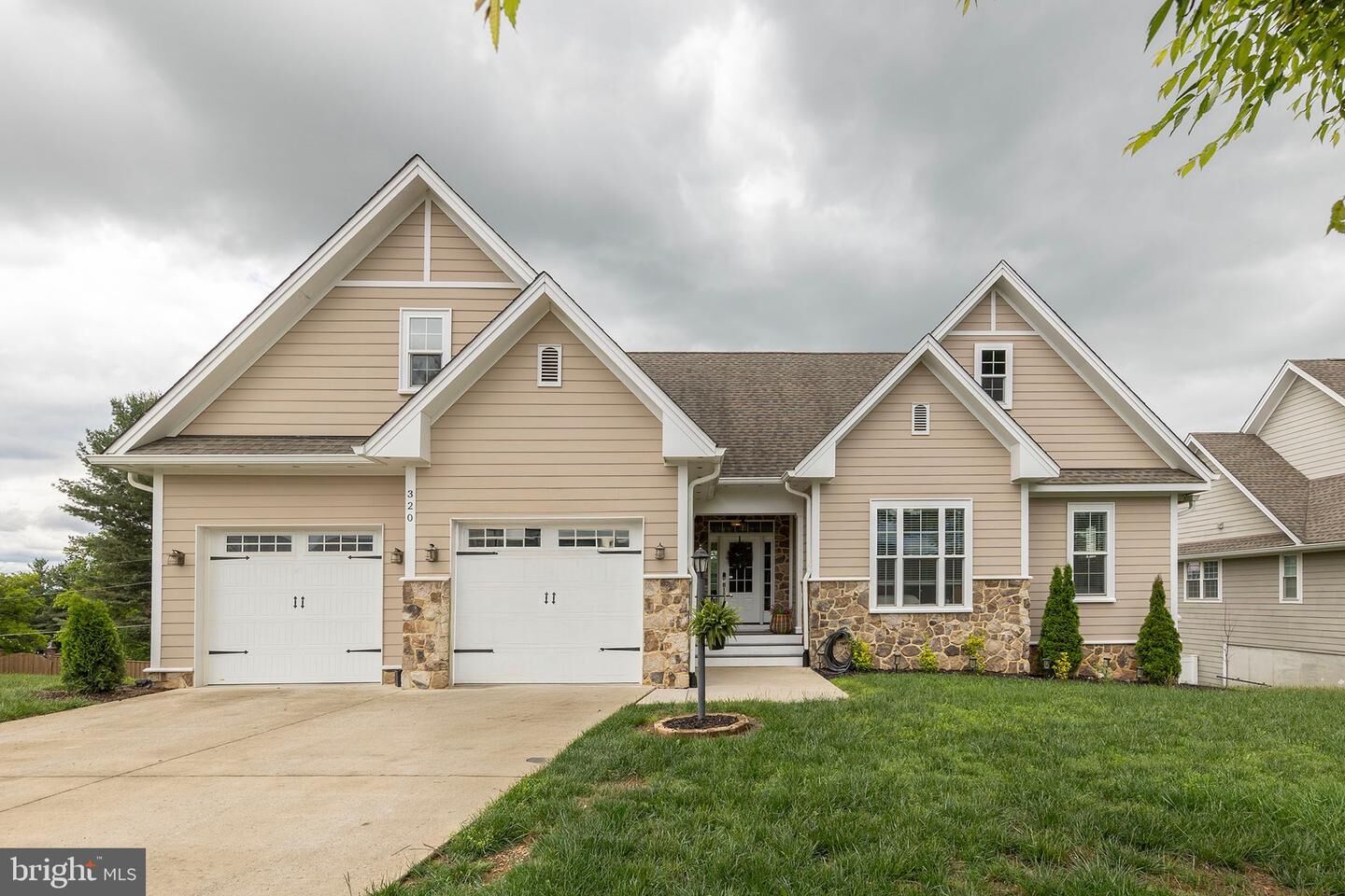 Property Photo: 320 Linden Drive VA 22601