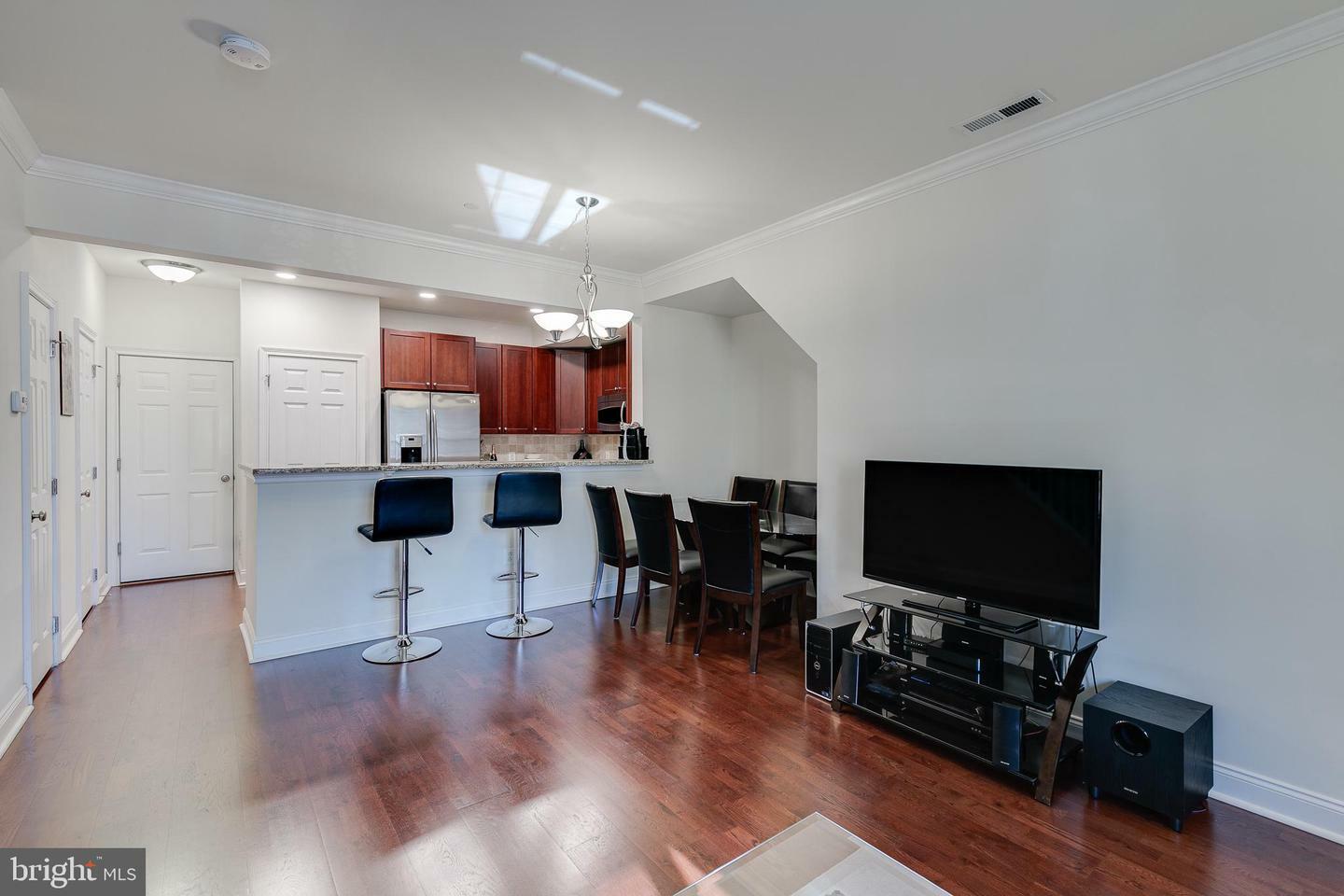 Property Photo: 105 Commodore Court PA 19146