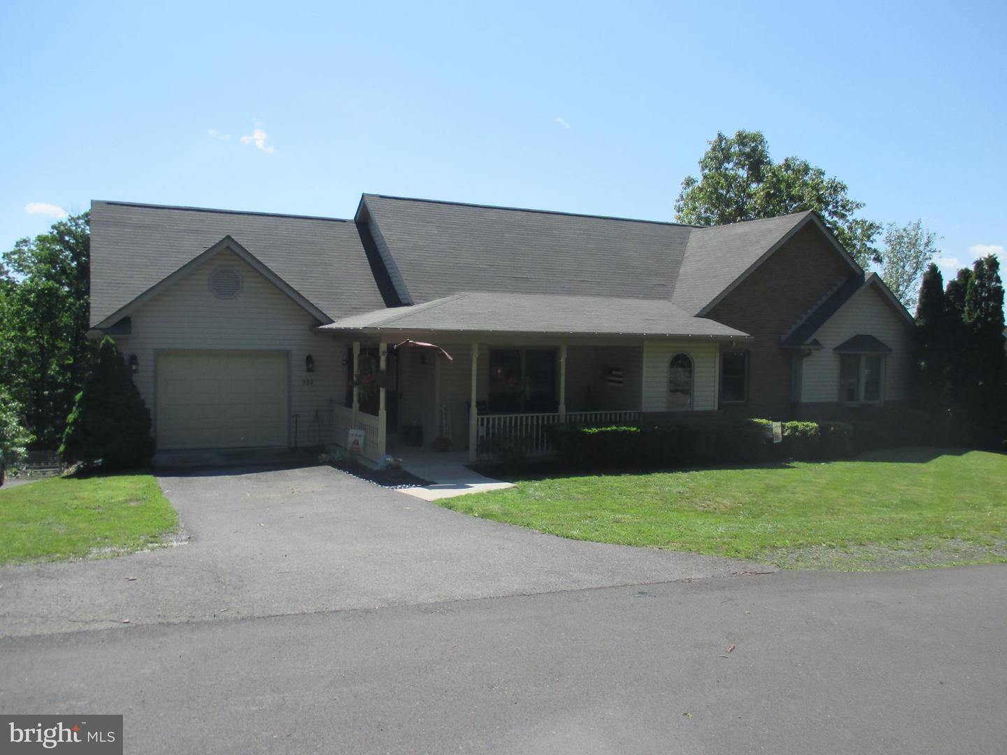 Property Photo: 151 Juniper Drive WV 26753