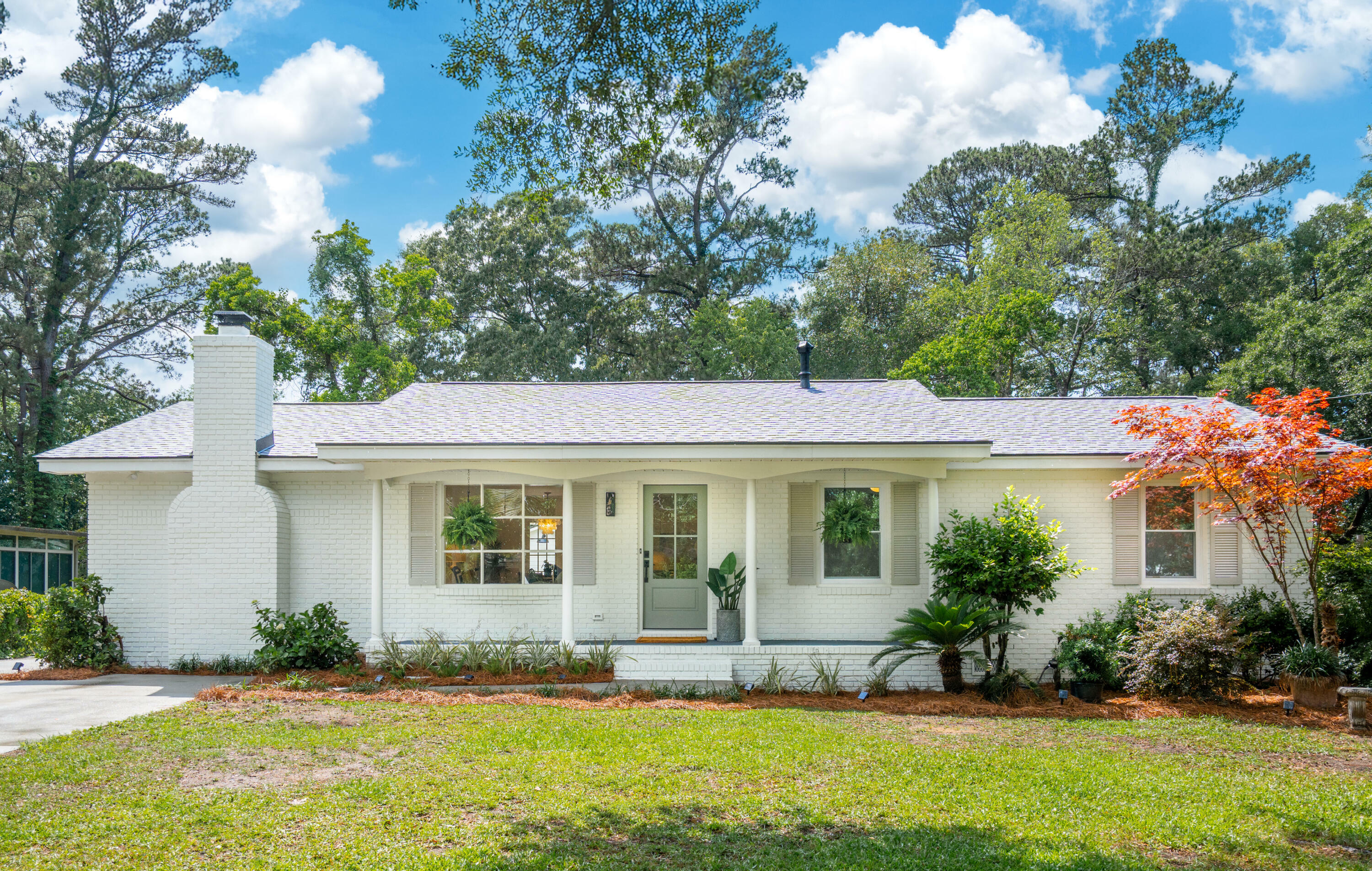 521 Carpenter Street  Charleston SC 29412 photo