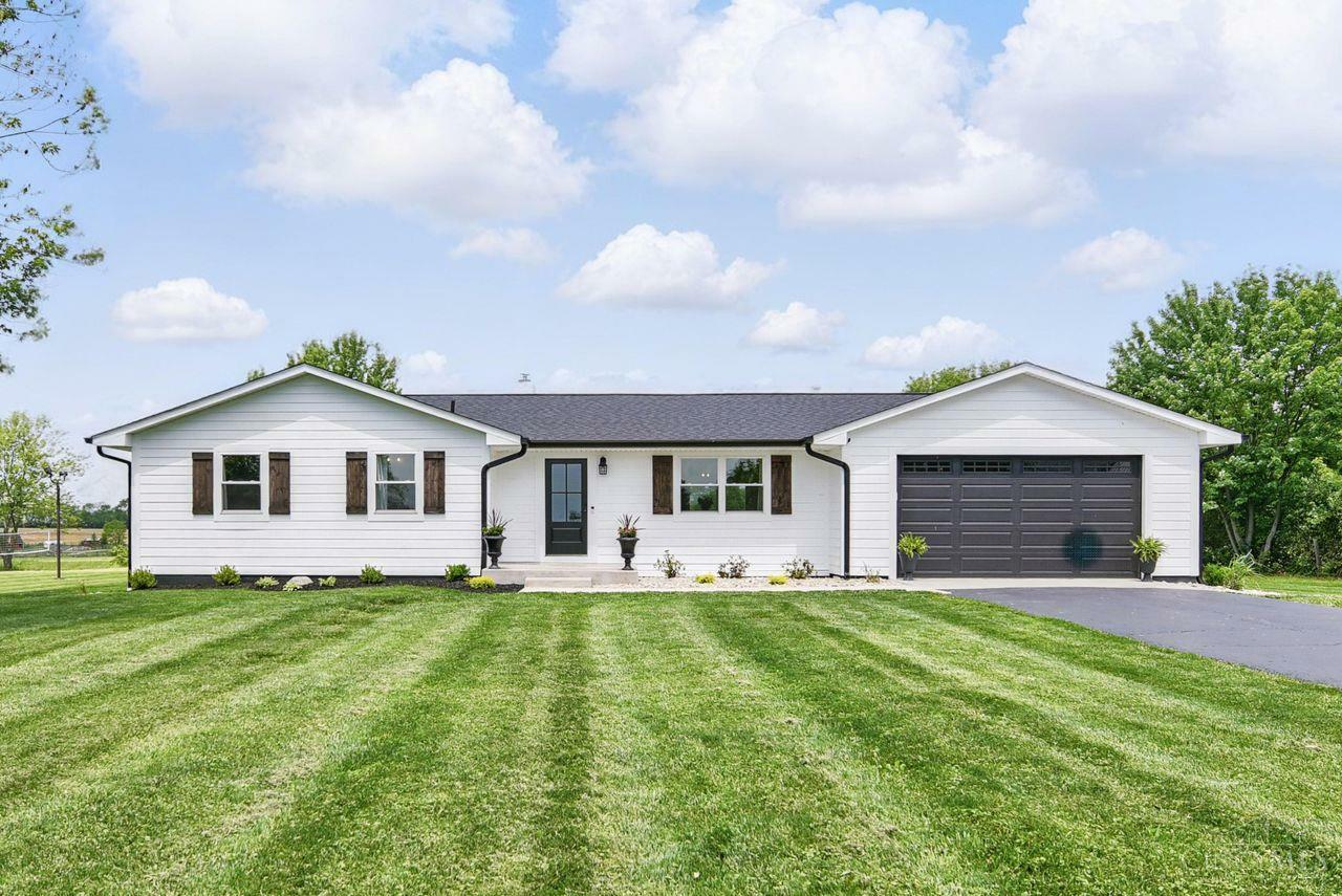 Property Photo: 1534 Kirby Road OH 45036